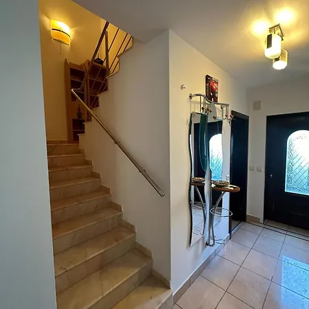 Casa De Vacanta Sofia Case de vacanță *